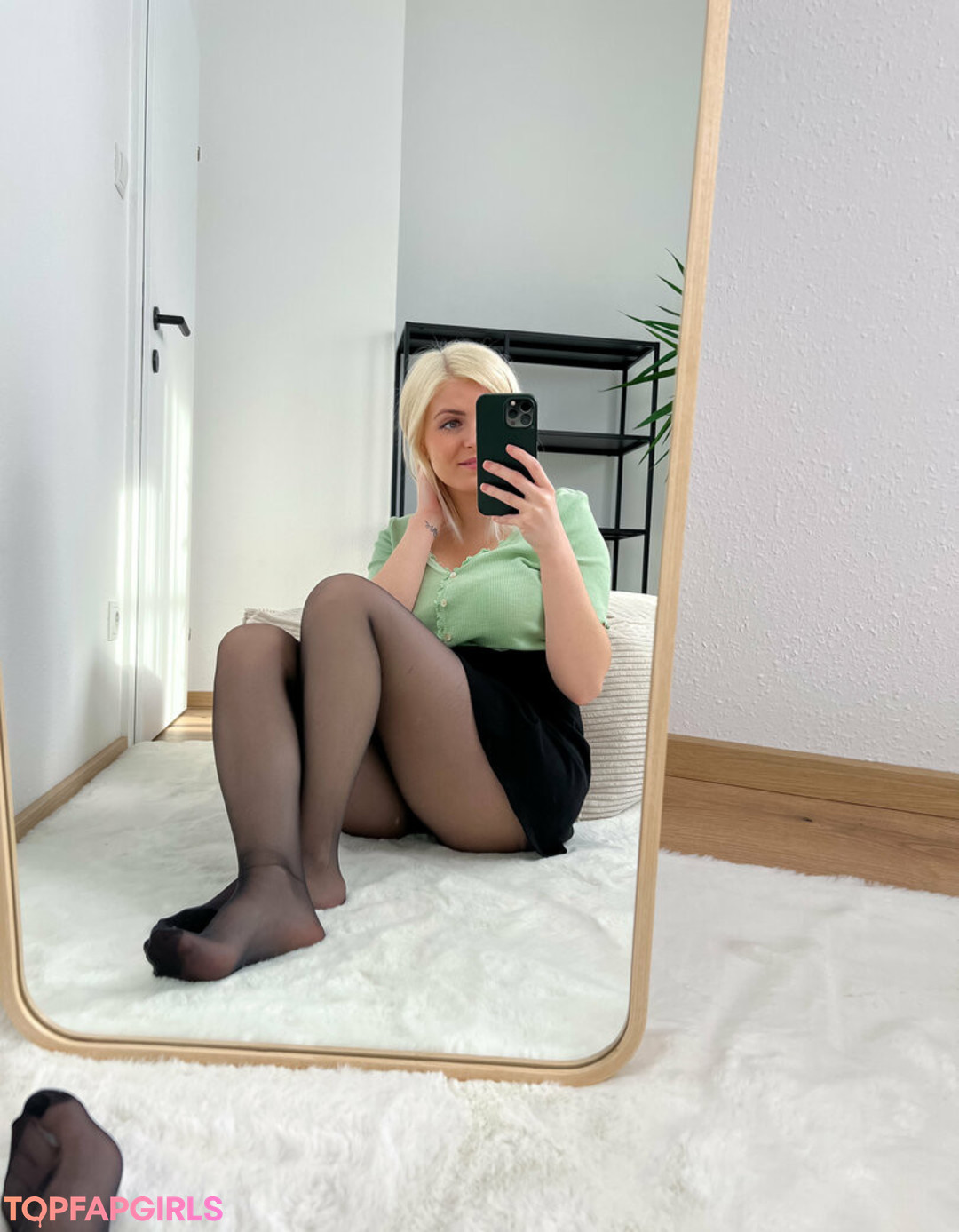 deep onlyfans pornographic photo