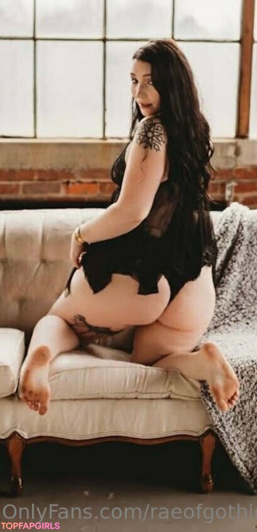 raeofgothiccsunshine pornstar nudes images