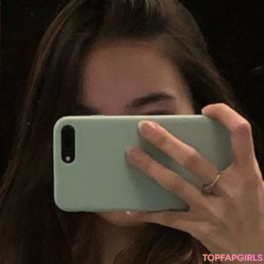 Travlngnrth pornstar nudes galleries