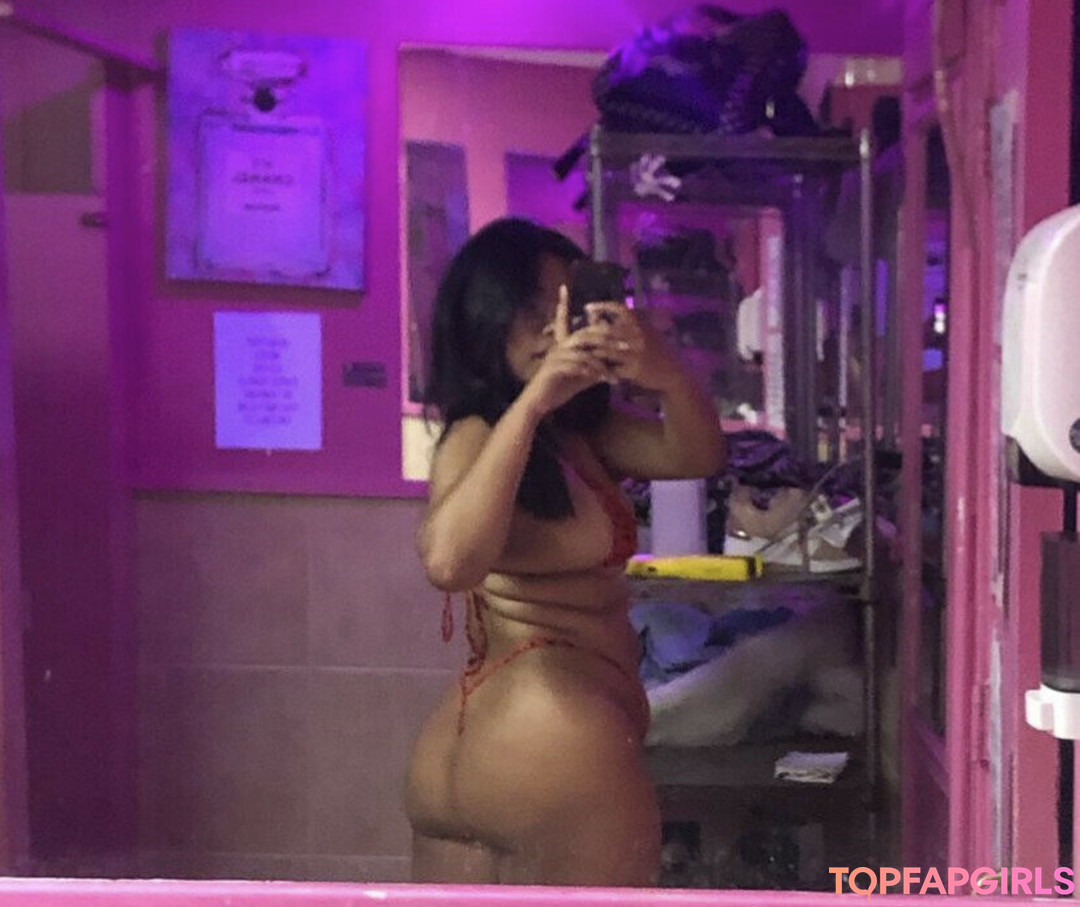 Lanahoku sexy pornstar photos