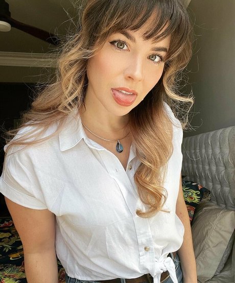 lesbian anal strapon onlyfans hot pics