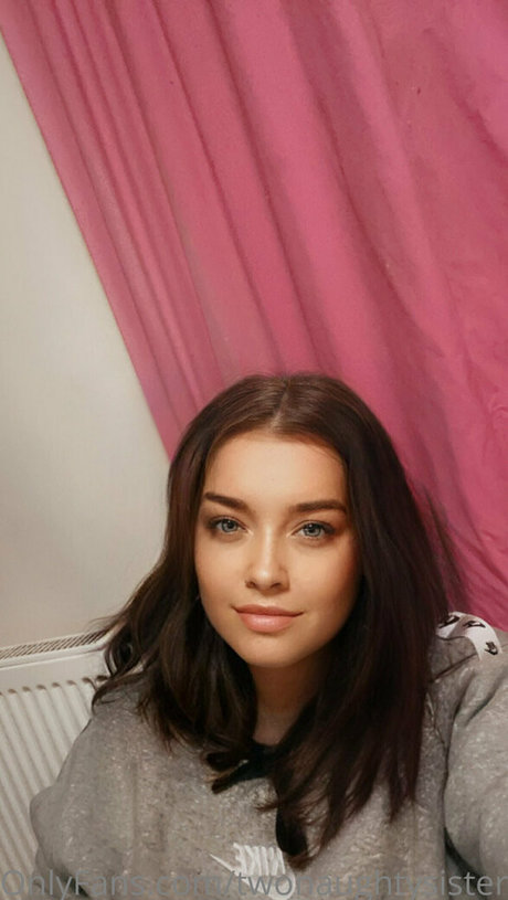 twonaughtysisters perfect pornstar gallery