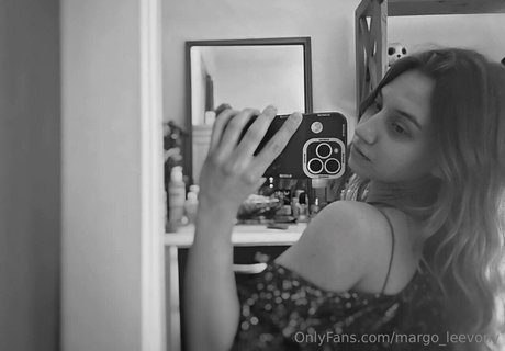 arab bbc onlyfans art naked galleries