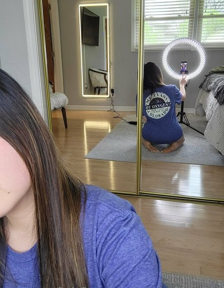 missjeeyungfree star adult image