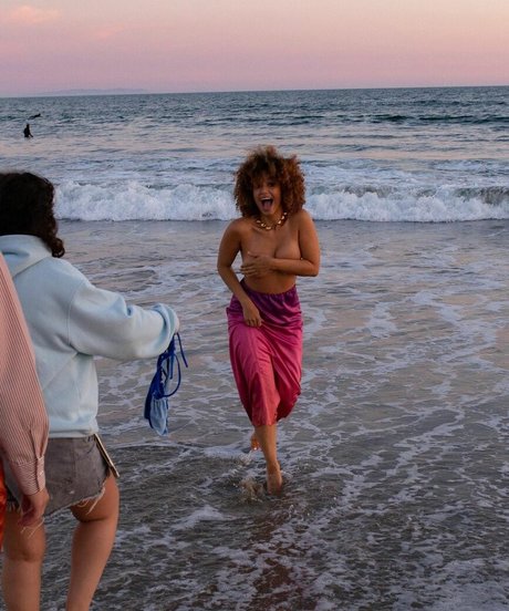 Lena Situations best star image