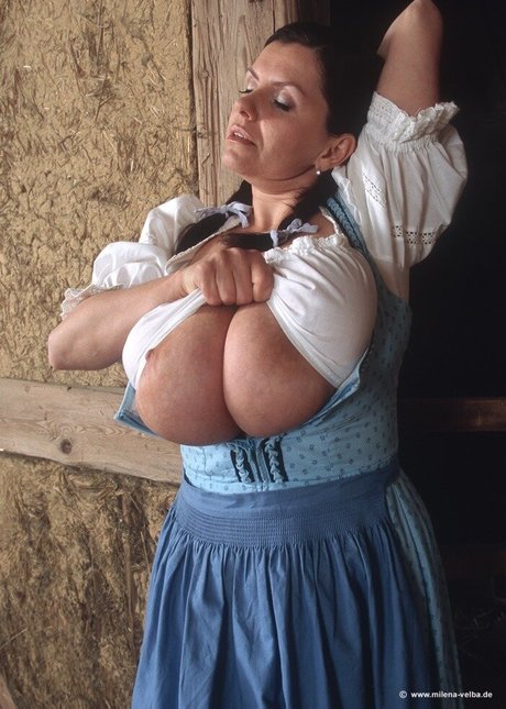 busty milf onlyfans free porn pictures