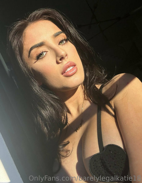 barelylegalkatie18 model nice picture
