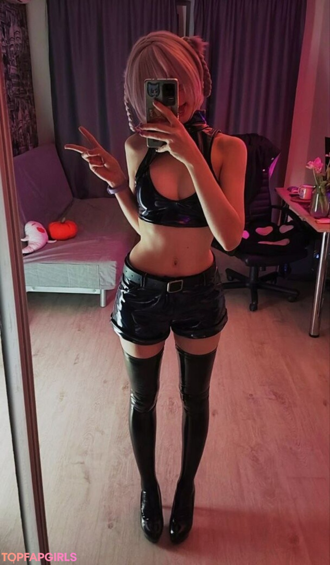 OwlLit pornstar hd img