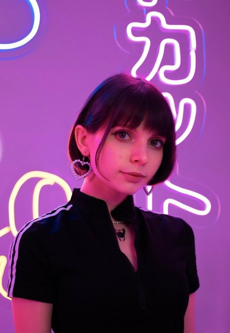 OwlLit free star img