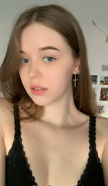 ynayrp erotic pornstar image