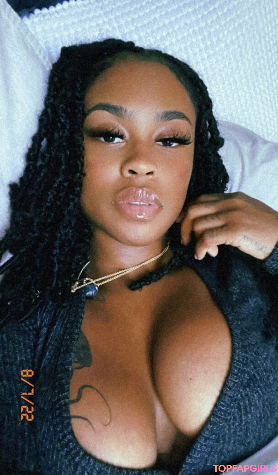 therealbombshell mint perfect model img