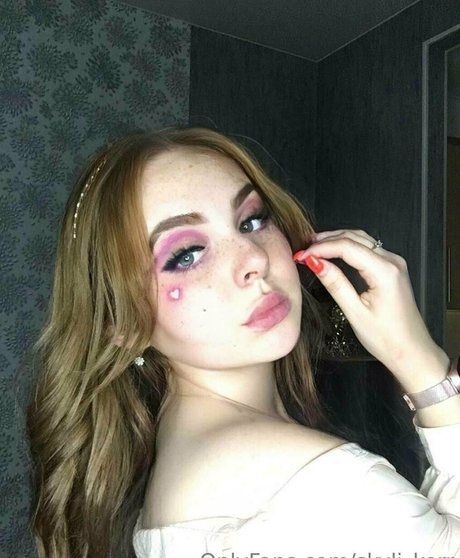 selfie nude onlyfans pretty photos