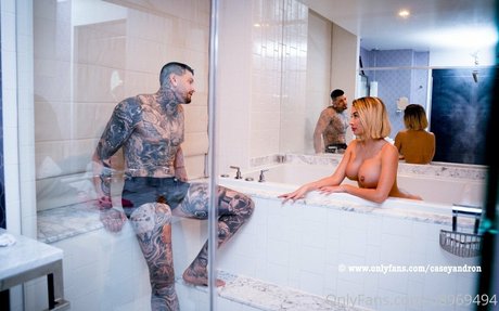 caseycherriesvip model adult photos