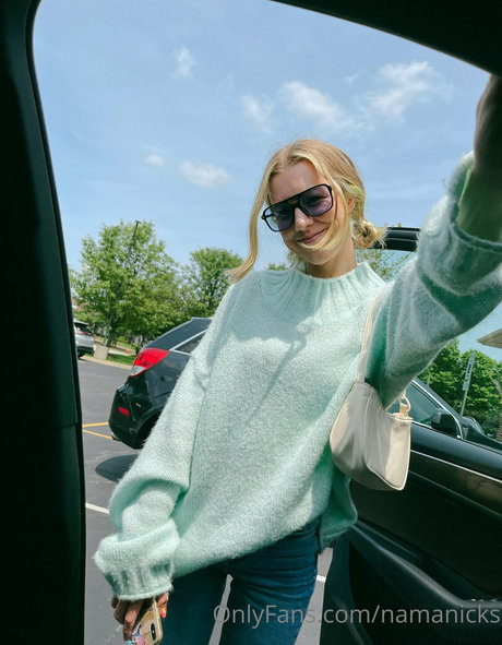 namanicks pornstar beautiful pics