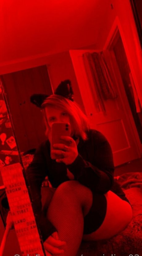 russialion02 hot actress pic