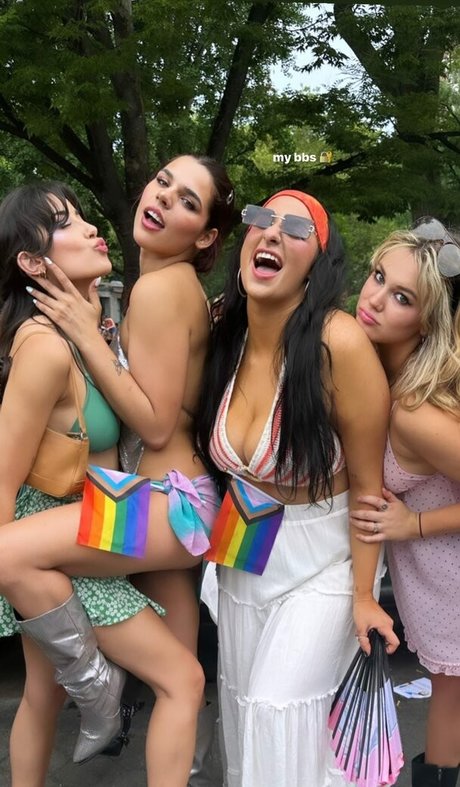 dela roo pornstar photos