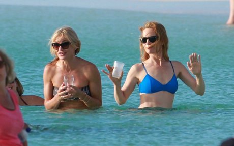 Leslie Mann adult model pics