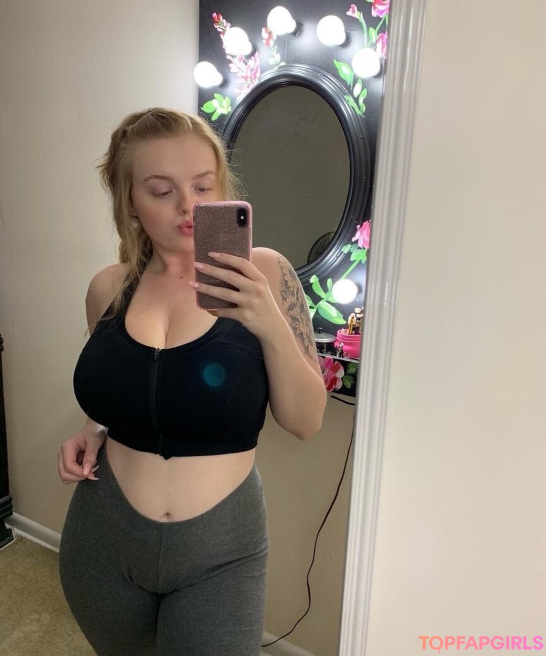 shemale gangbang onlyfans adult photo