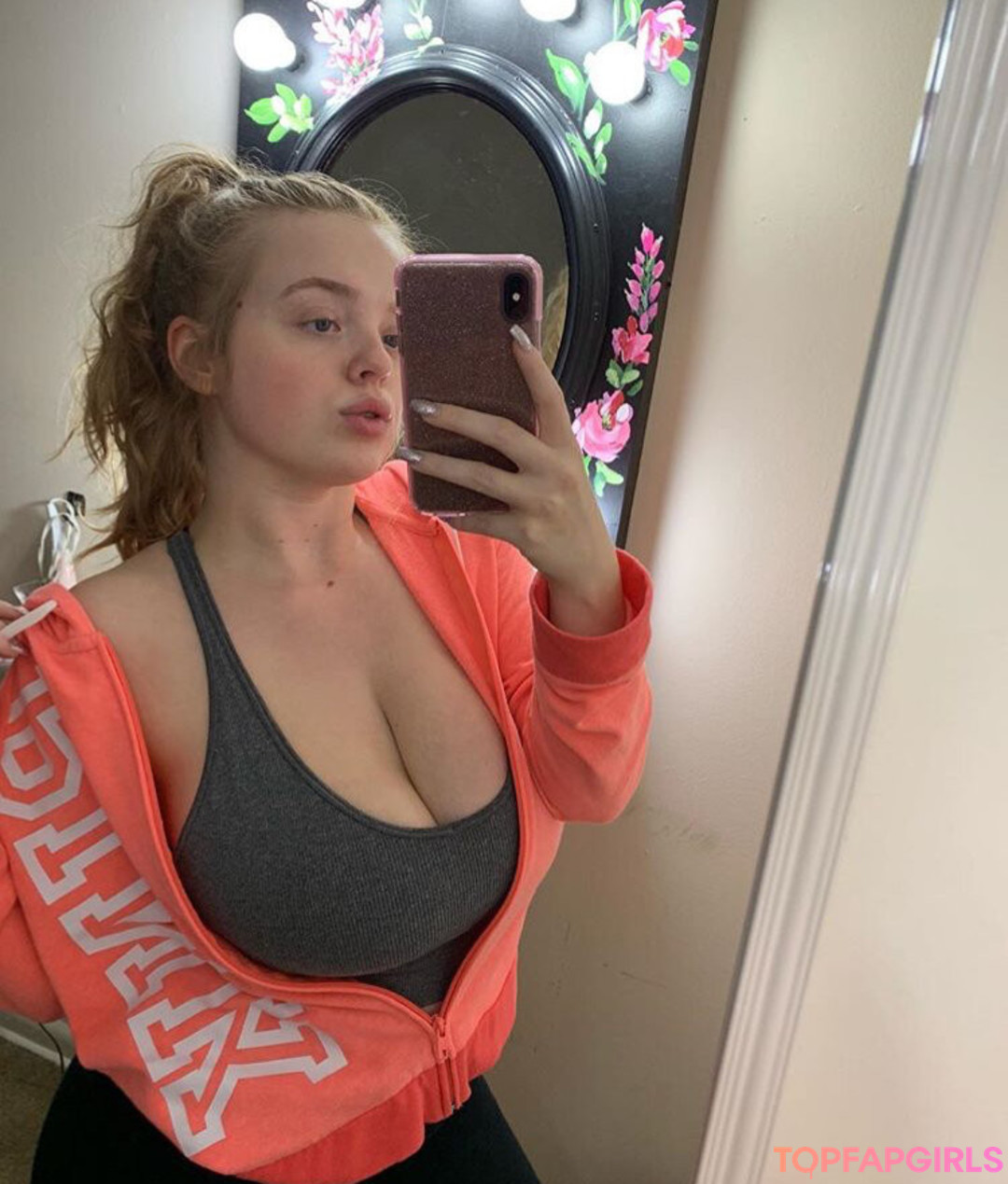 sexy selfie onlyfans free sex picture