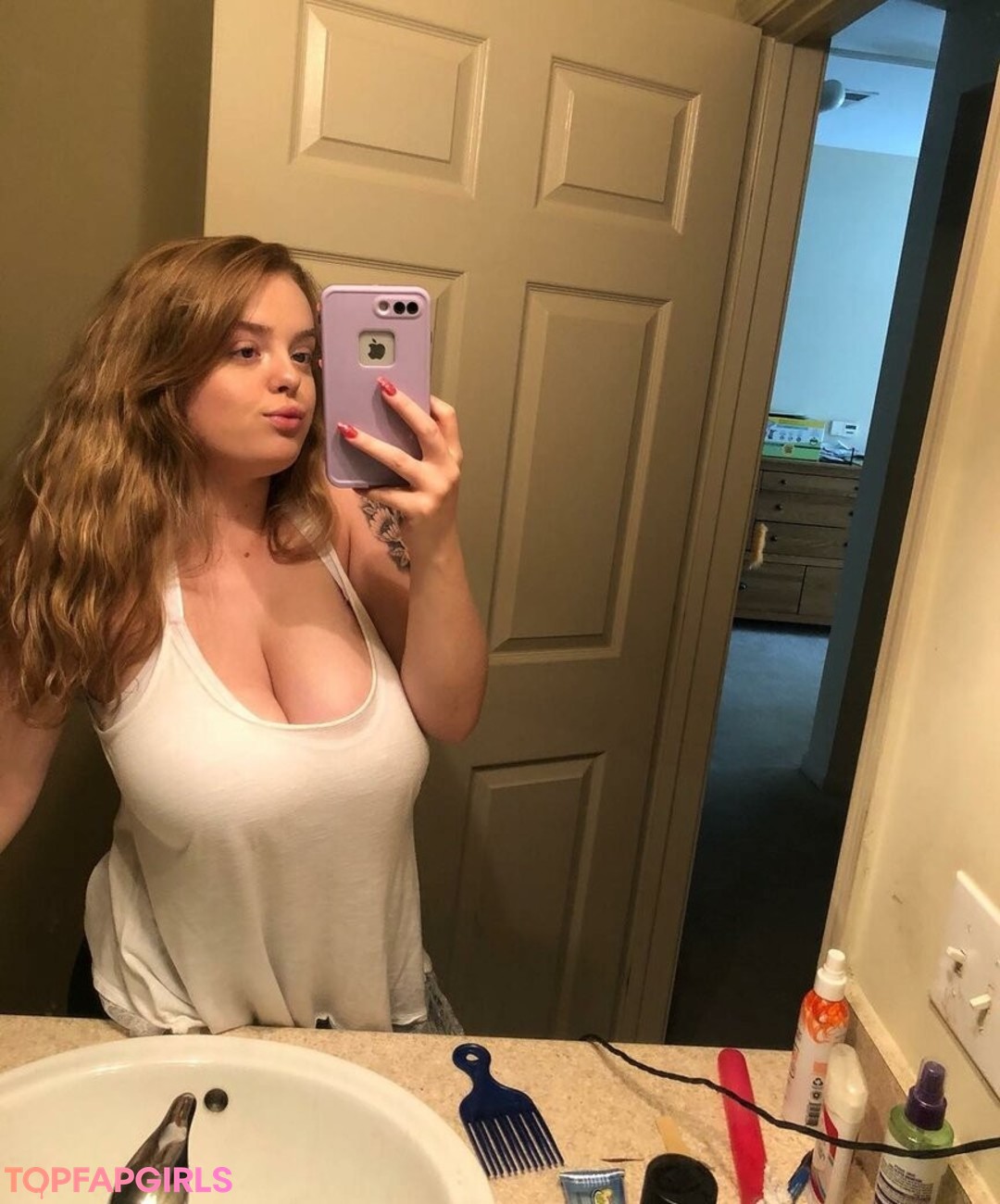 playwithtayyy pornographic model pictures