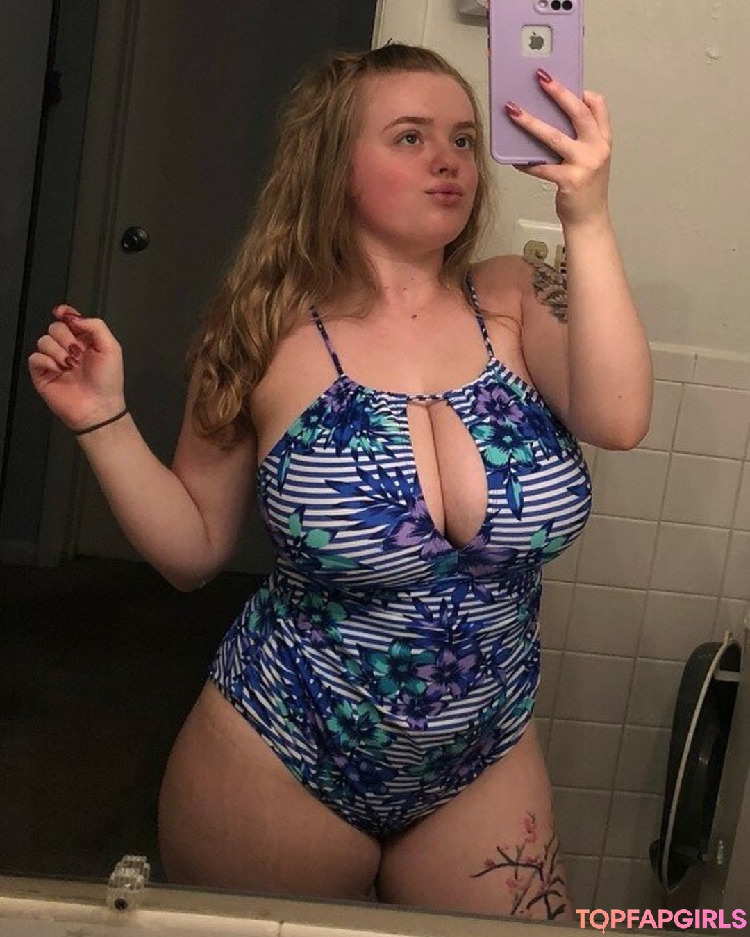 mature slut onlyfans art porn galleries