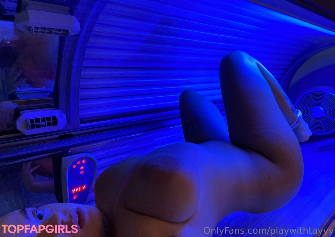 joi asian onlyfans nude image
