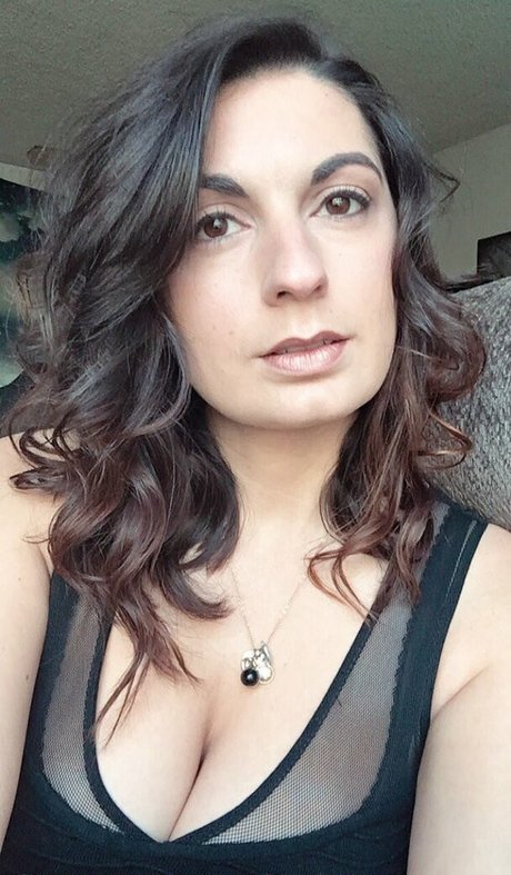 Heather Alyse Becker star images