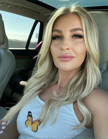 brunette petite onlyfans hot nude galleries