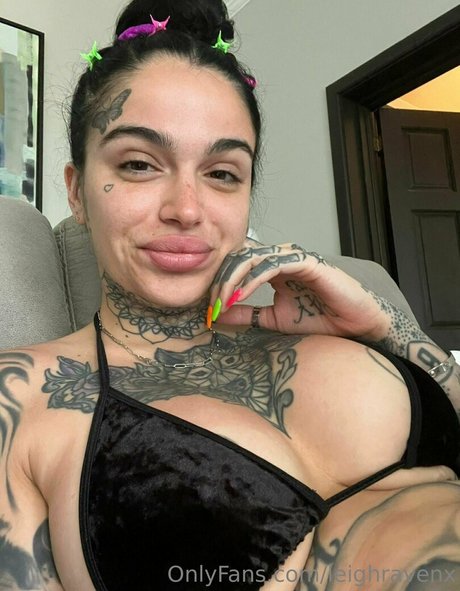 leighravenx star hot pic