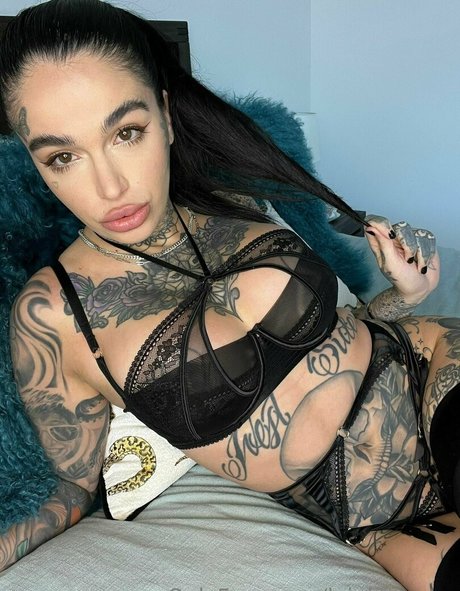 leighravenx nudes actress gallery
