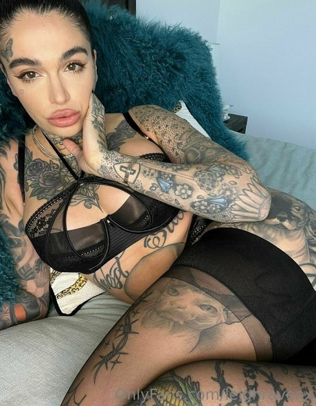 leighravenx star nudes pictures