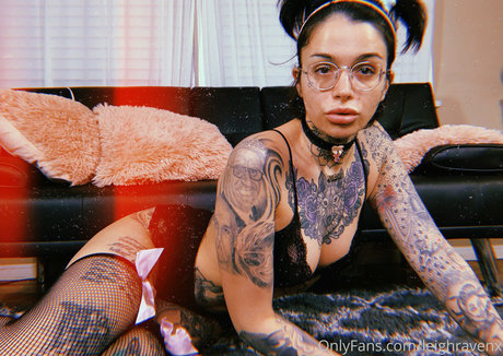 leighravenx sex model archive