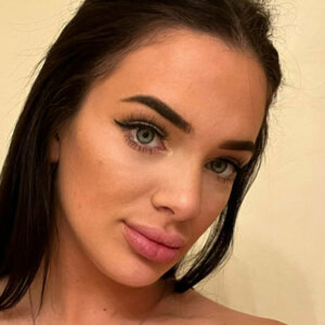 alicevisby star erotic picture