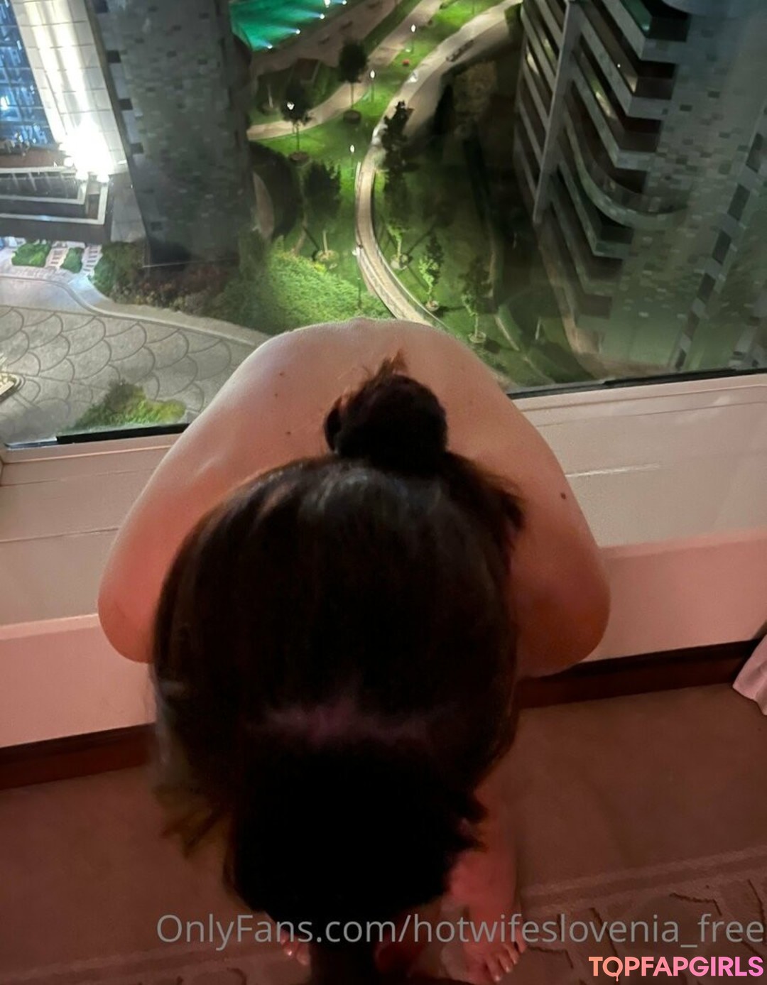 hotwifeslovenia free star erotic picture
