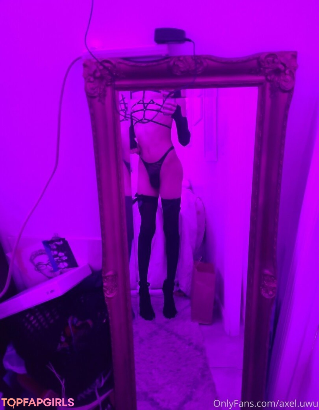 twinku nice pornstar image