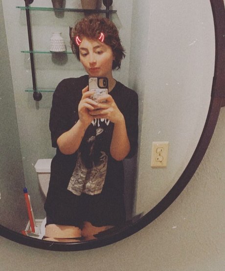 outdoor nude onlyfans art nude images