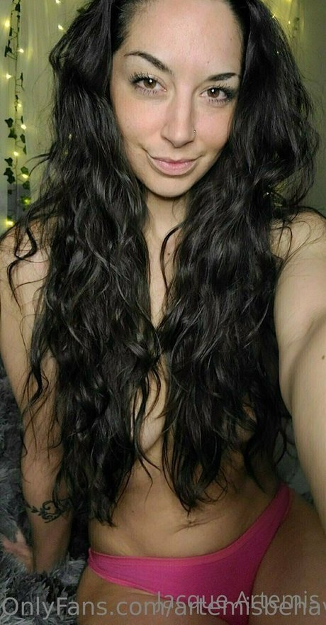 artemisbehaving model best images