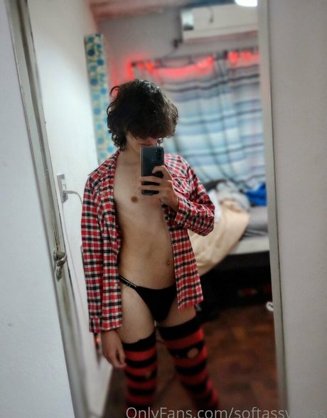 gayasslawren hot pornstar pic