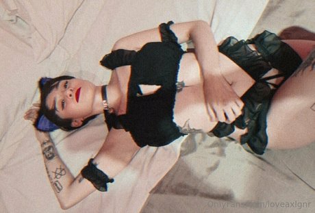 loveaxlgnr sex actress pics