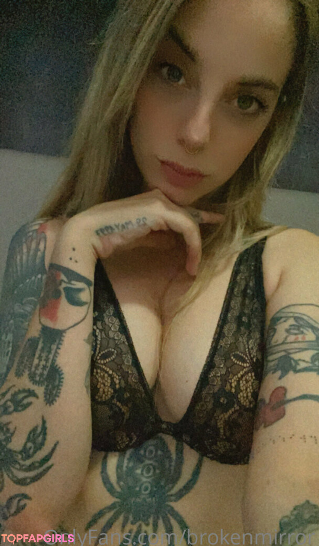 Brokenmirror   pornstar hot photos