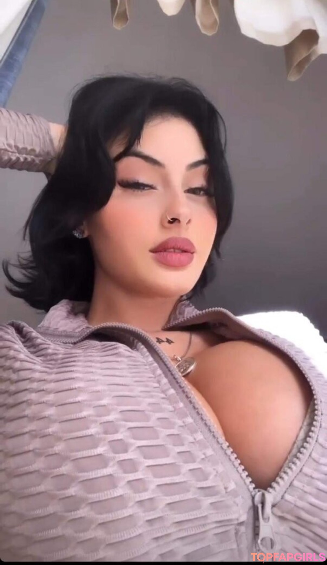Paaaubg star porn pics
