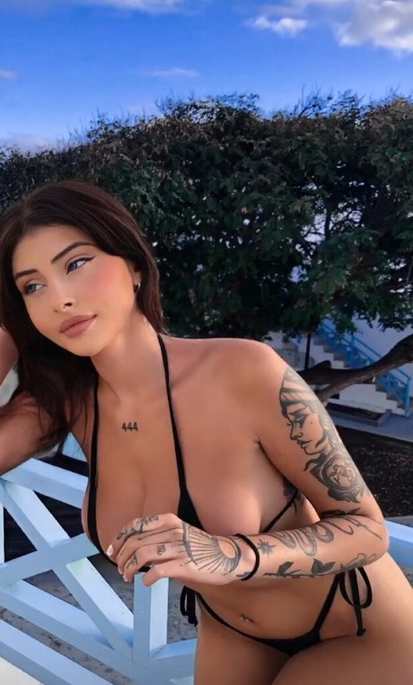 Paaaubg porn model pics