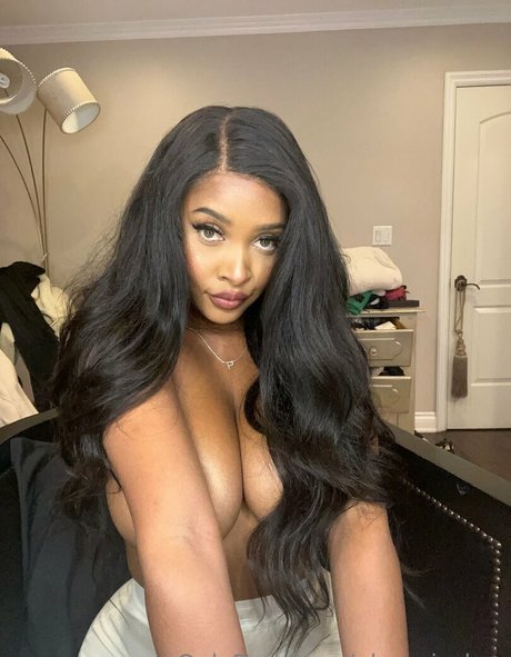 redhead big tits onlyfans free naked pic