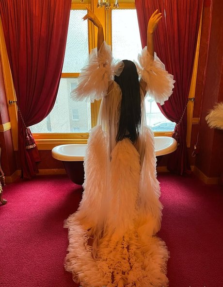 ebony shower onlyfans pretty pics