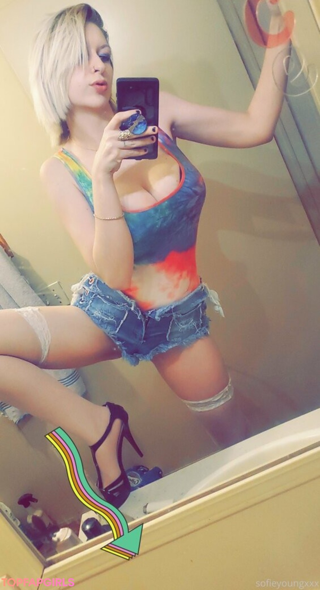 sofieyoungxxx high quality pornstar picture