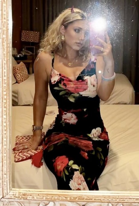 teen orgasm onlyfans art naked picture