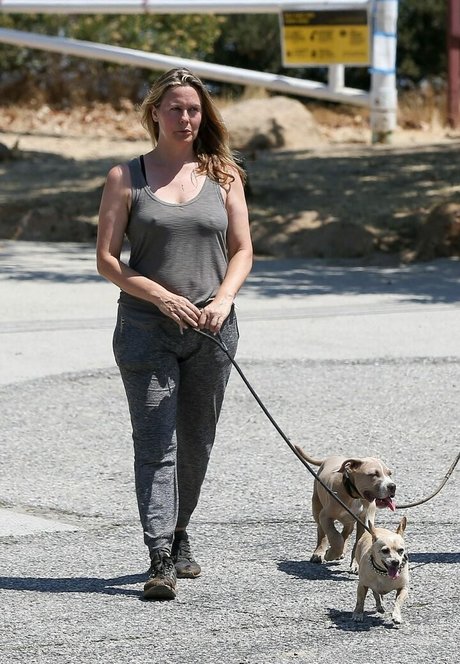 Alicia Silverstone star hd gallery