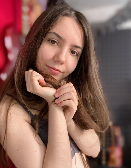 ThePianoDragon_ pretty model img