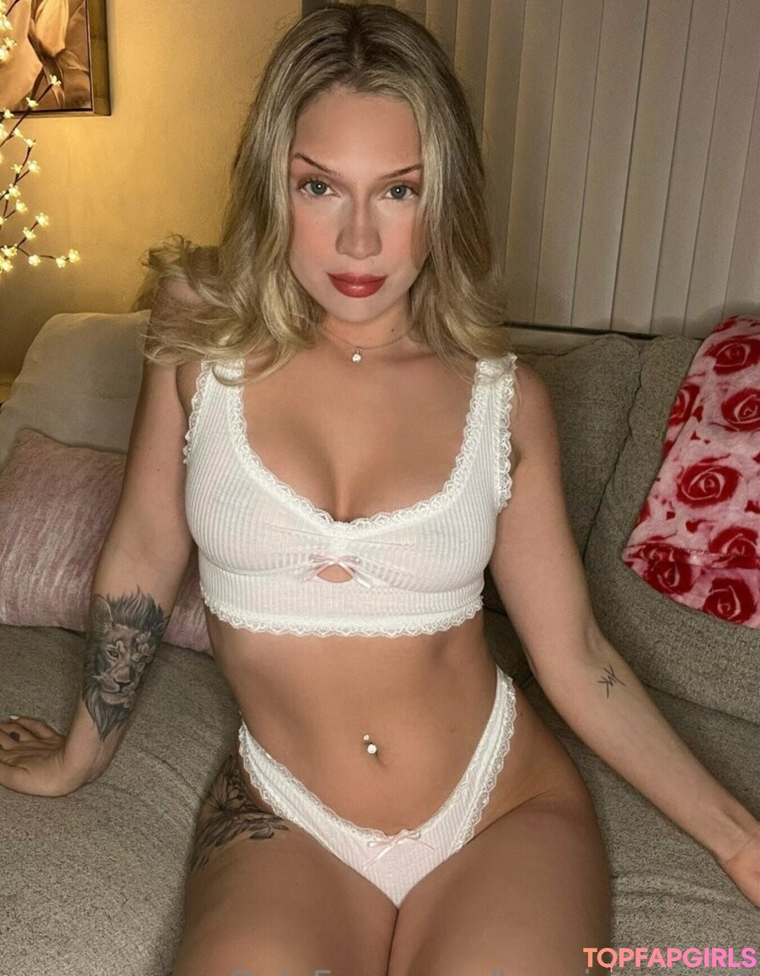 kenziecutie18 erotic pornstar pic