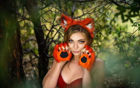 yogiibutt2 model top pic